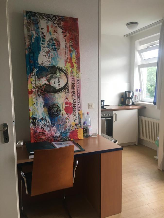 Appartamento Mauer Castle Berlino Esterno foto